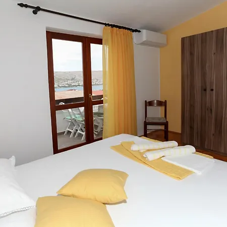 Spavalo Apartment *